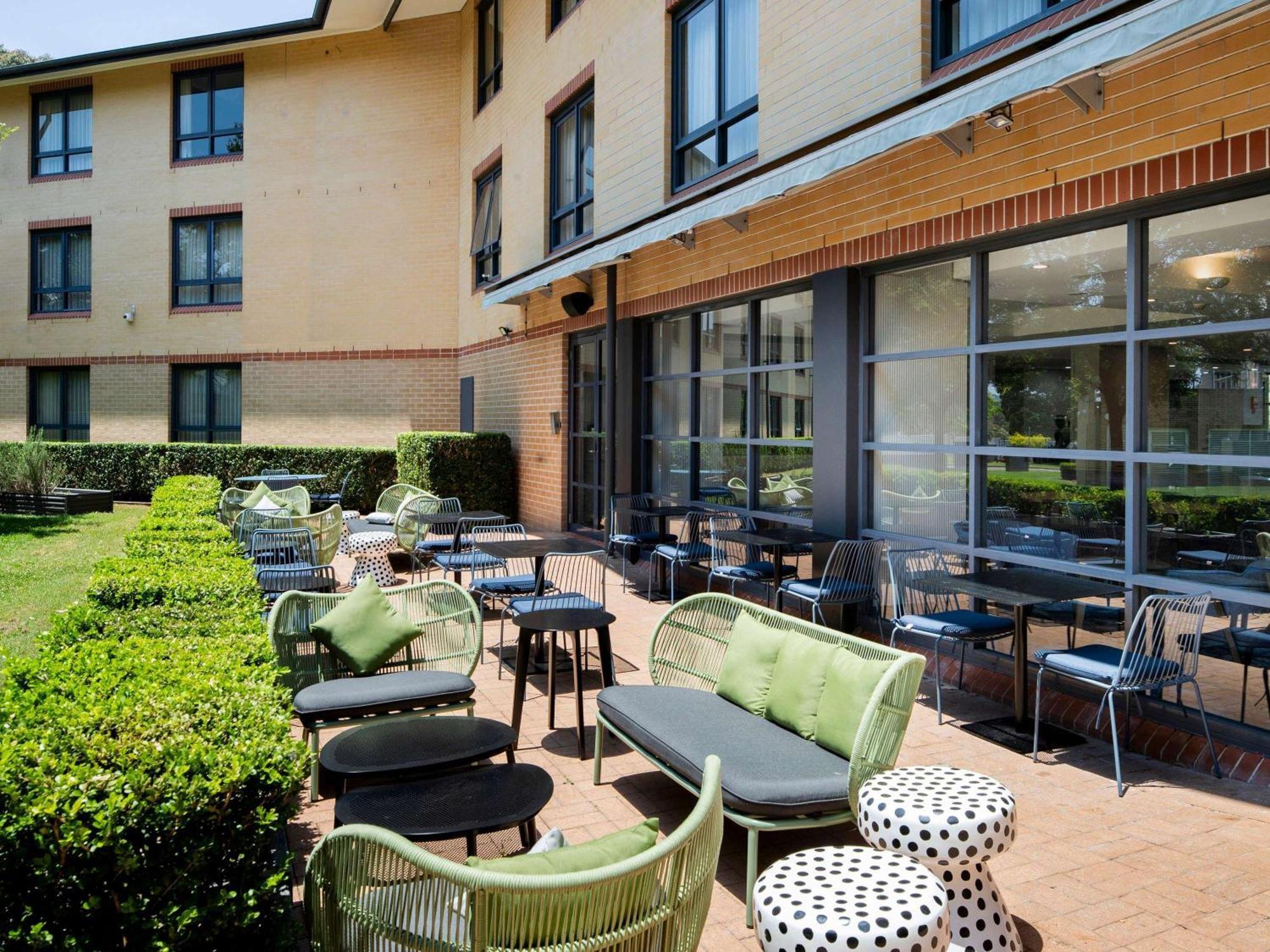 Mercure Sydney Macquarie Park Eksteriør bilde